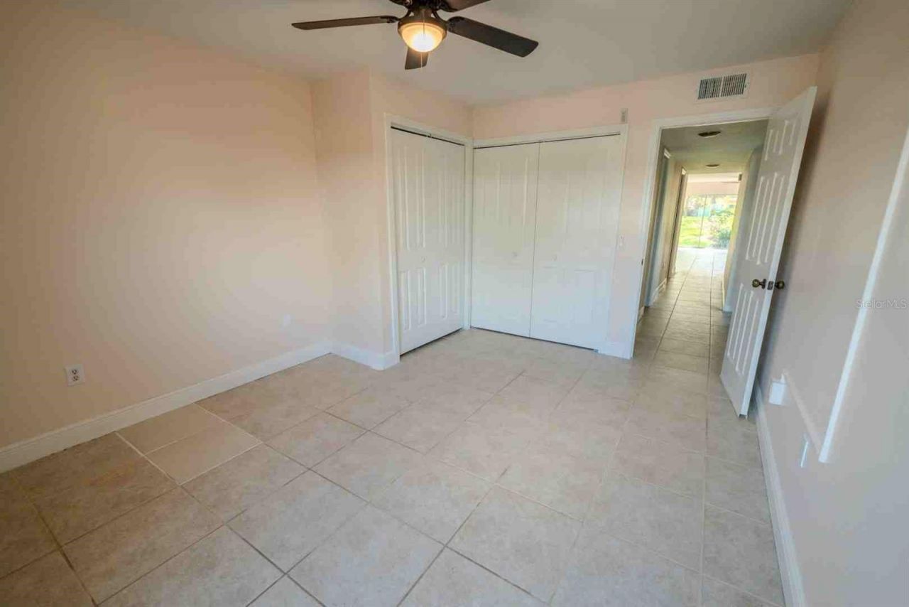 225 Country Club Drive , Unit D142, Largo, FL 33771 Photo