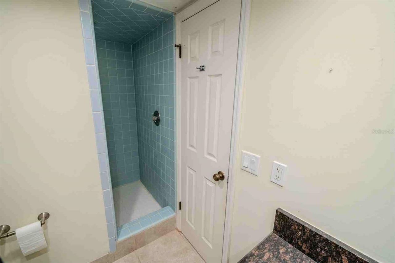 225 Country Club Drive , Unit D142, Largo, FL 33771 Photo