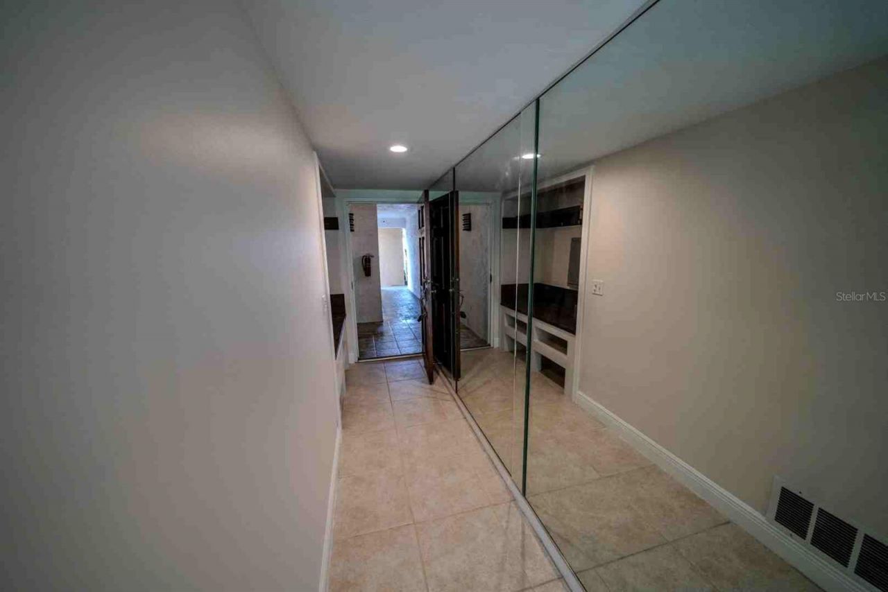 225 Country Club Drive , Unit D142, Largo, FL 33771 Photo