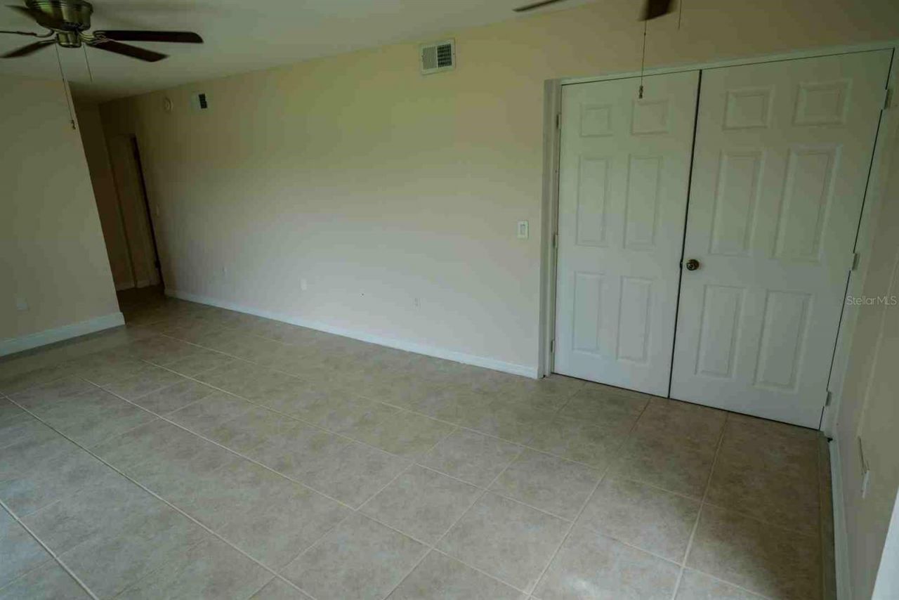 225 Country Club Drive , Unit D142, Largo, FL 33771 Photo