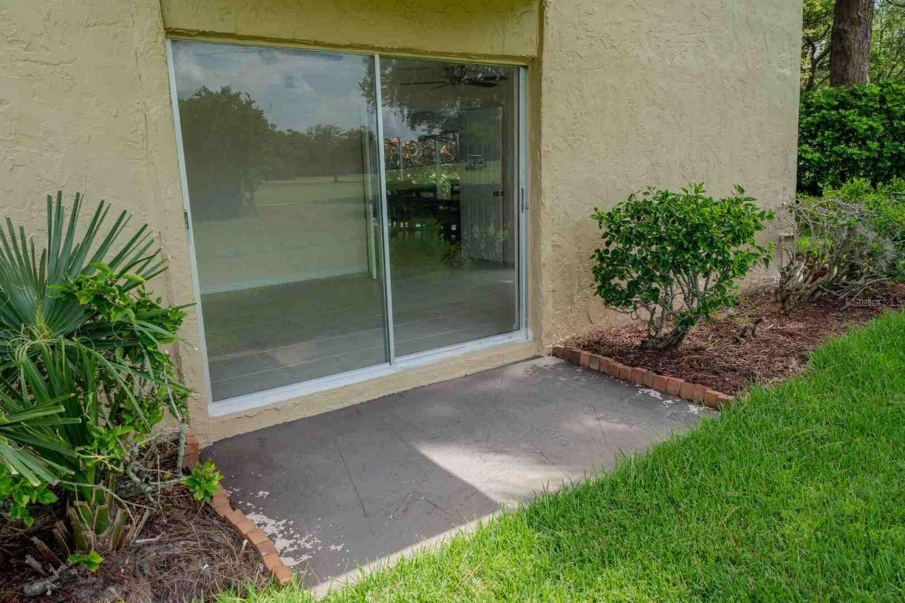 225 Country Club Drive , Unit D142, Largo, FL 33771 Photo