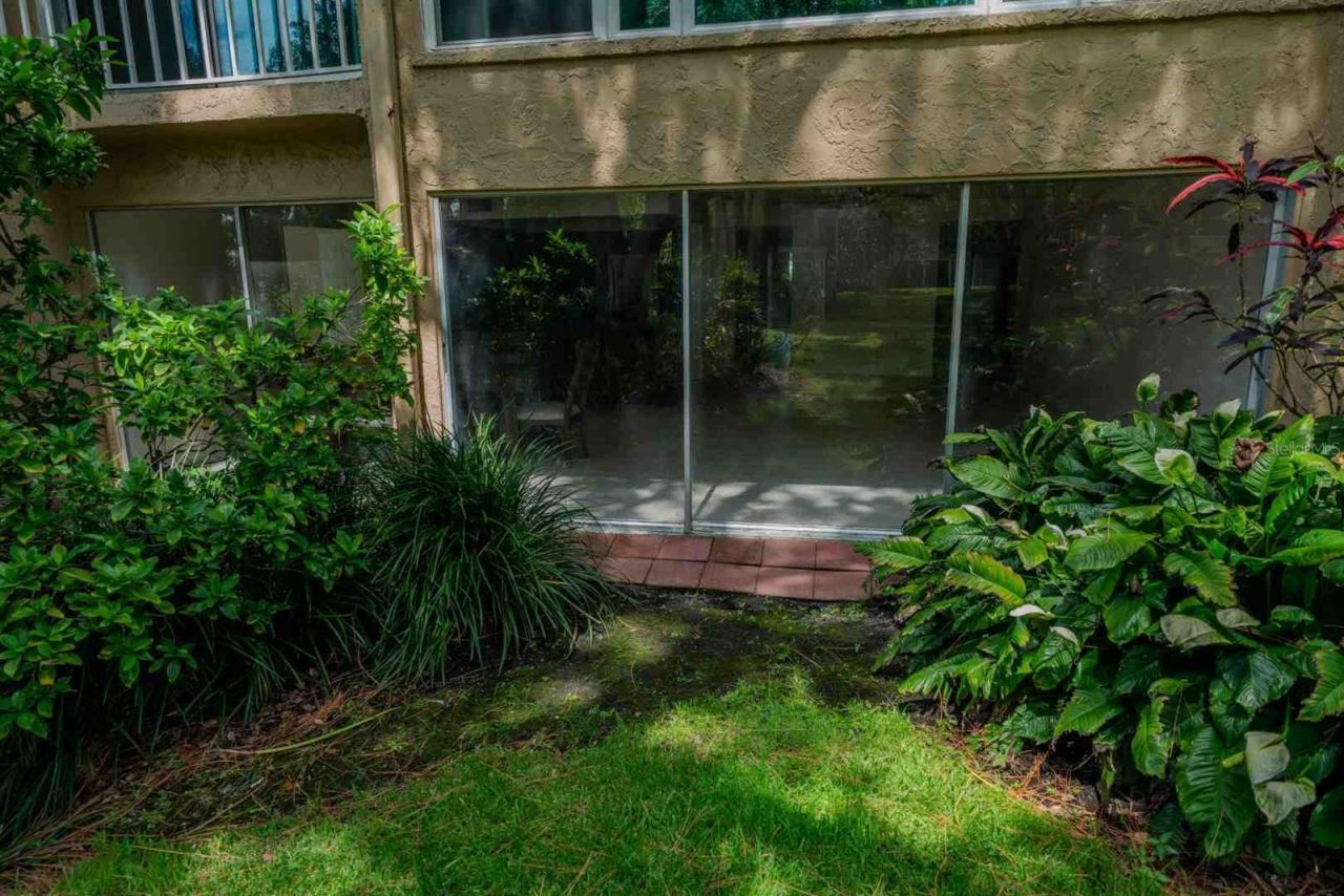 225 Country Club Drive , Unit D142, Largo, FL 33771 Photo