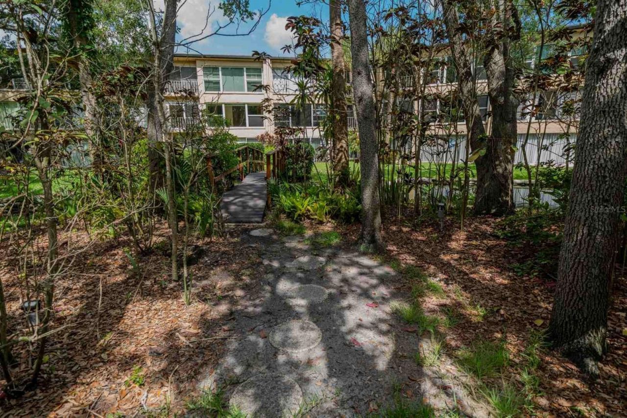 225 Country Club Drive , Unit D142, Largo, FL 33771 Photo