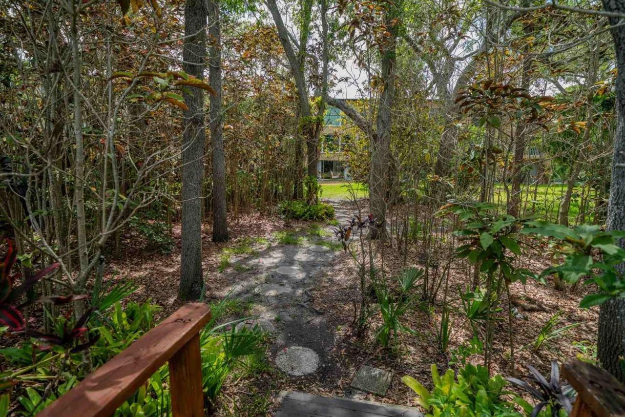 225 Country Club Drive , Unit D142, Largo, FL 33771 Photo