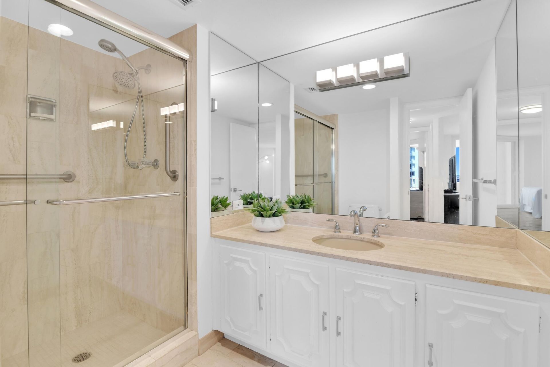 550 S Ocean Boulevard, Unit 1003, Boca Raton, FL 33432 Photo