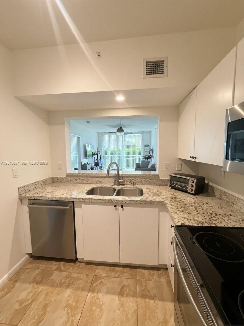 Please Call For Address, Unit 615, Fort Lauderdale, FL 33308 Photo