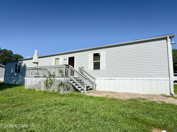 289 Bradford Drive, Crossville, TN 38555