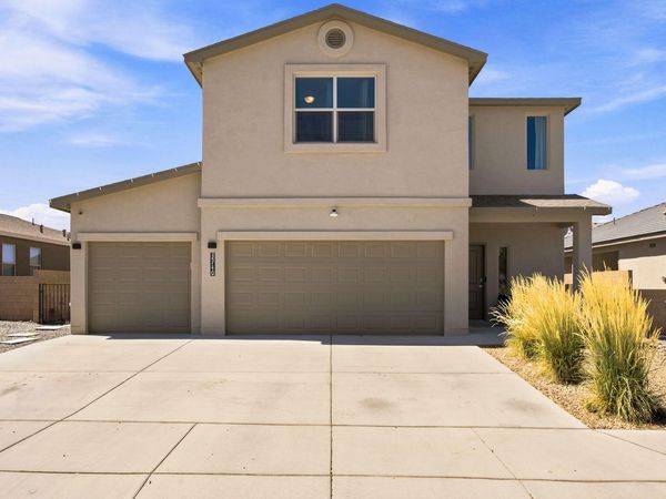 2740 Camino Plata Loop NE, Rio Rancho, NM 87144