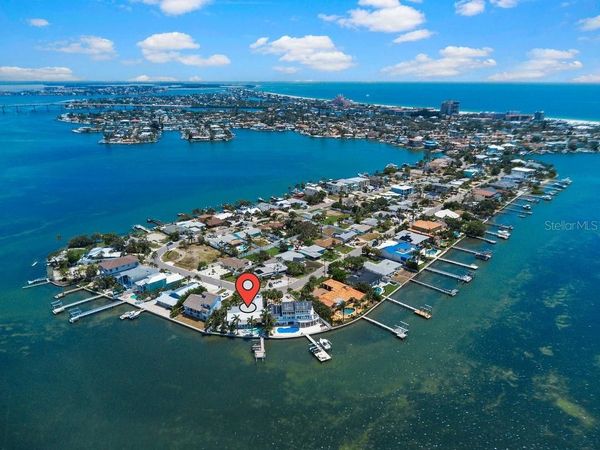 980 BOCA CIEGA ISLE DRIVE , ST PETE BEACH, FL 33706