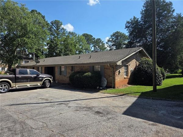 897 A Six Oaks Circle , Unit B, Norcross, GA 30093