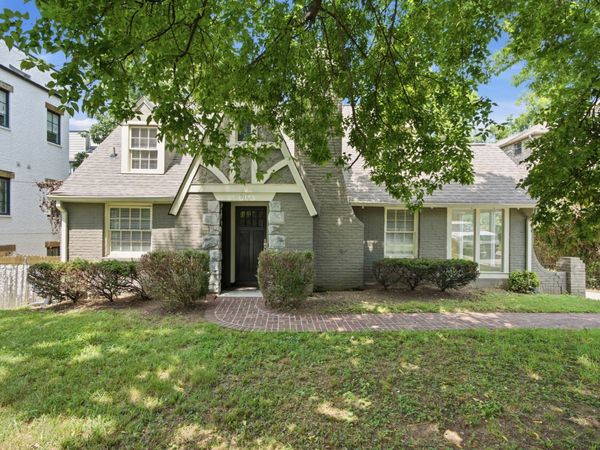 517 Chesterfield Ave , Nashville, TN 37212