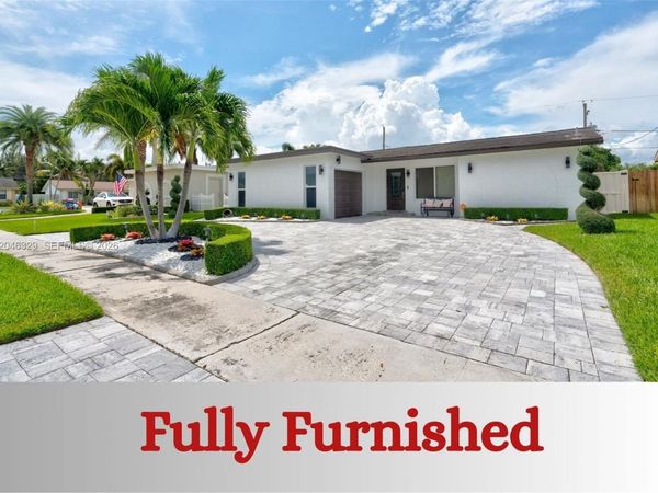 11370 NW 46th Pl, Sunrise, FL 33323