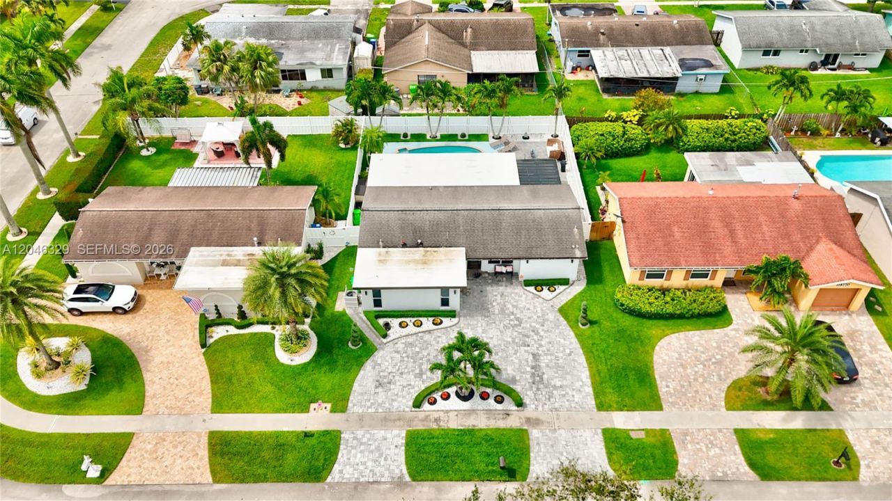 11370 NW 46th Pl, Sunrise, FL 33323 Photo