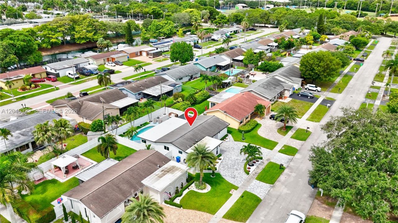11370 NW 46th Pl, Sunrise, FL 33323 Photo