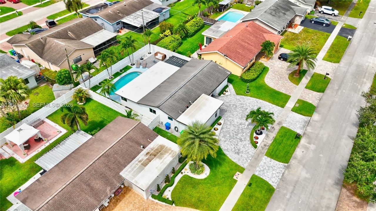 11370 NW 46th Pl, Sunrise, FL 33323 Photo