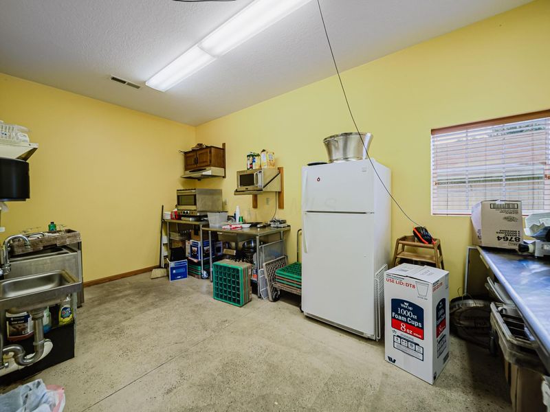 1900 Winchester Southern Road, Unit UNIT B, Canal Winchester, OH 43110 Photo 20