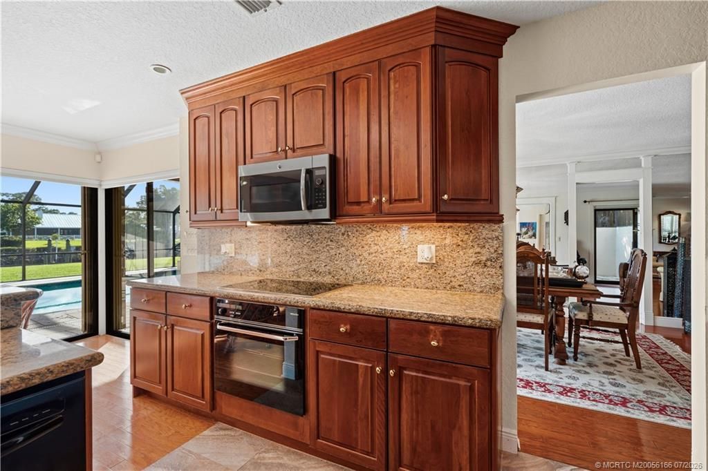 1310 NW Lakeside Trail, Stuart, FL 34994 Photo