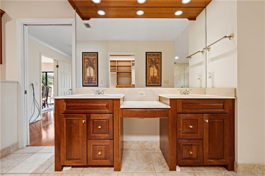 1310 NW Lakeside Trail, Stuart, FL 34994 Photo
