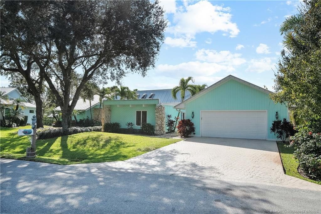 220 SW Willow Lake Trail, Stuart, FL 34997 Photo