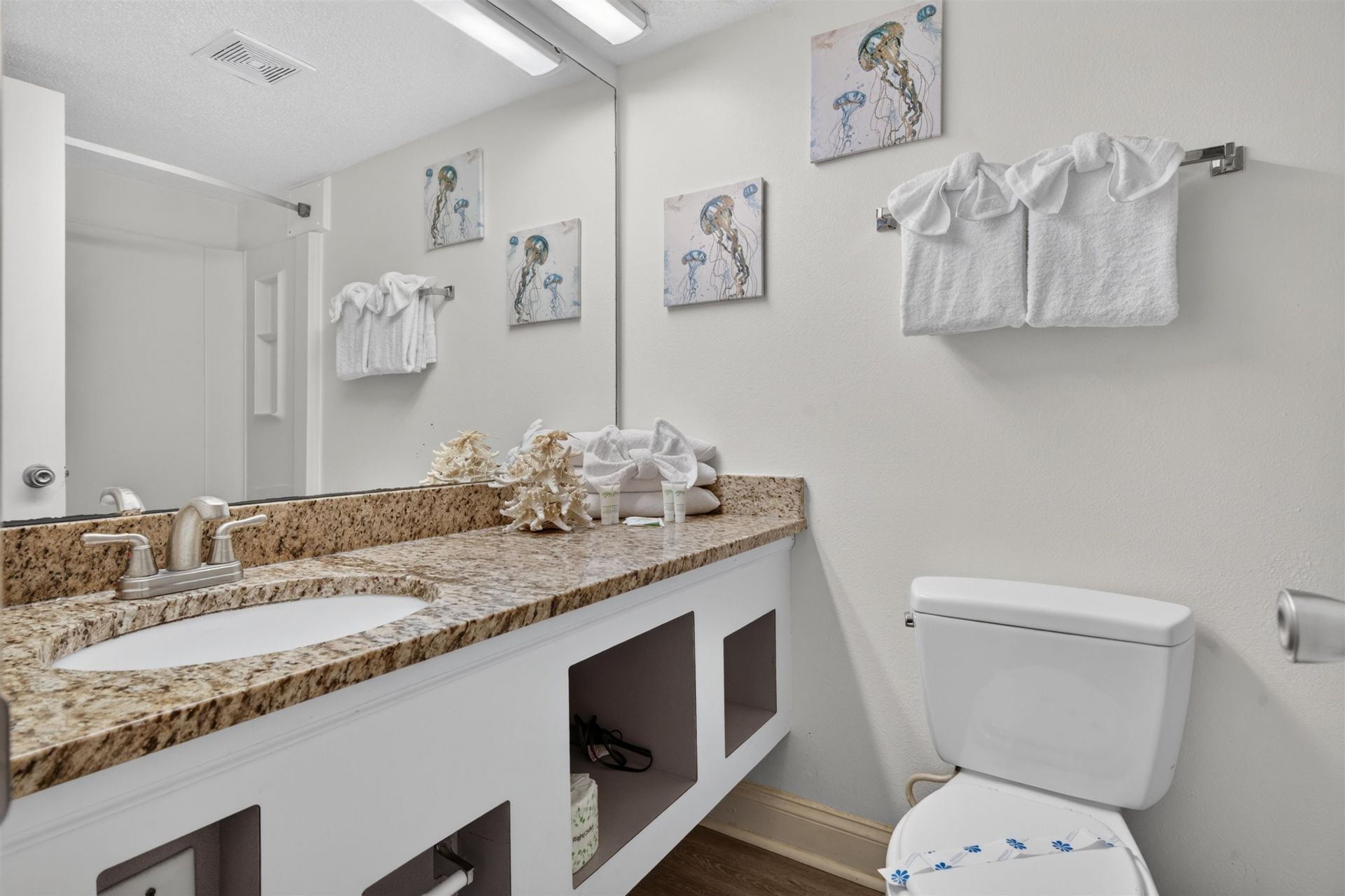 1207 S Ocean Blvd. Photo 11