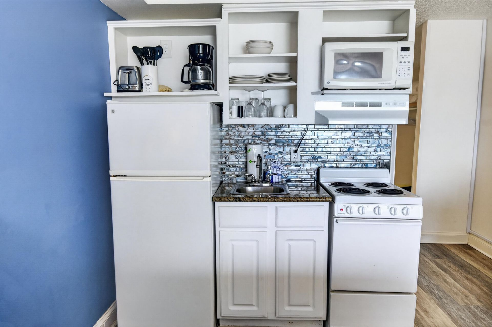 1207 S Ocean Blvd. Photo 15