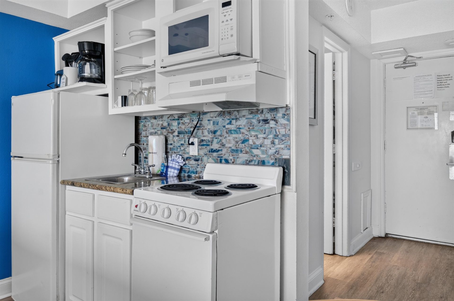 1207 S Ocean Blvd. Photo 4