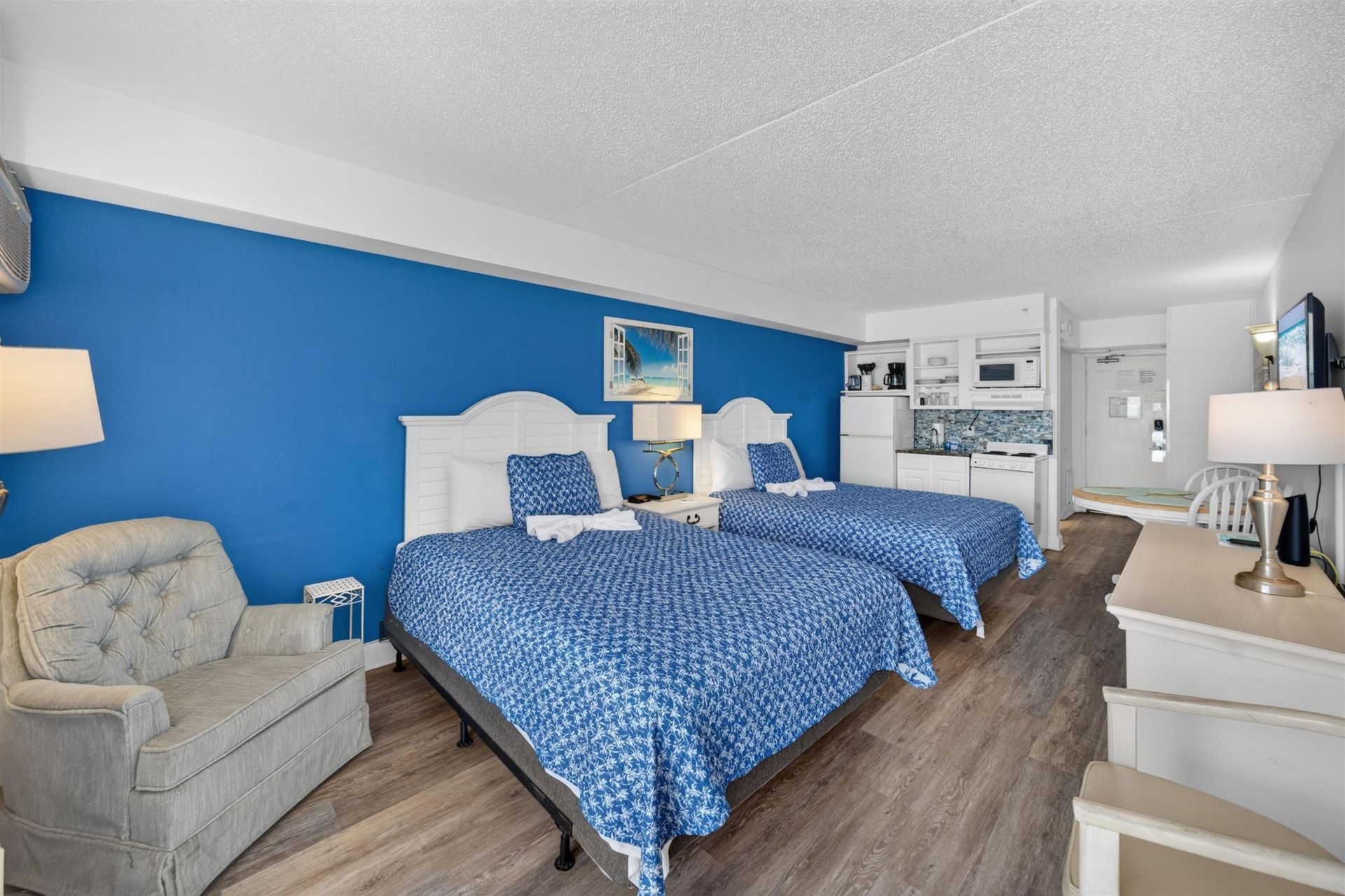 1207 S Ocean Blvd. Photo 6