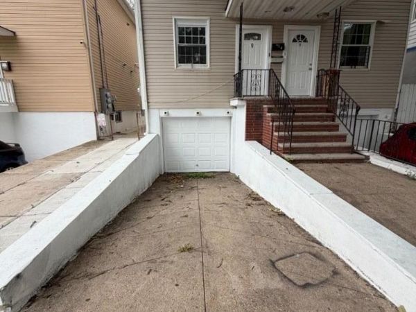 9 Evergreen Ave, Newark, NJ 07114