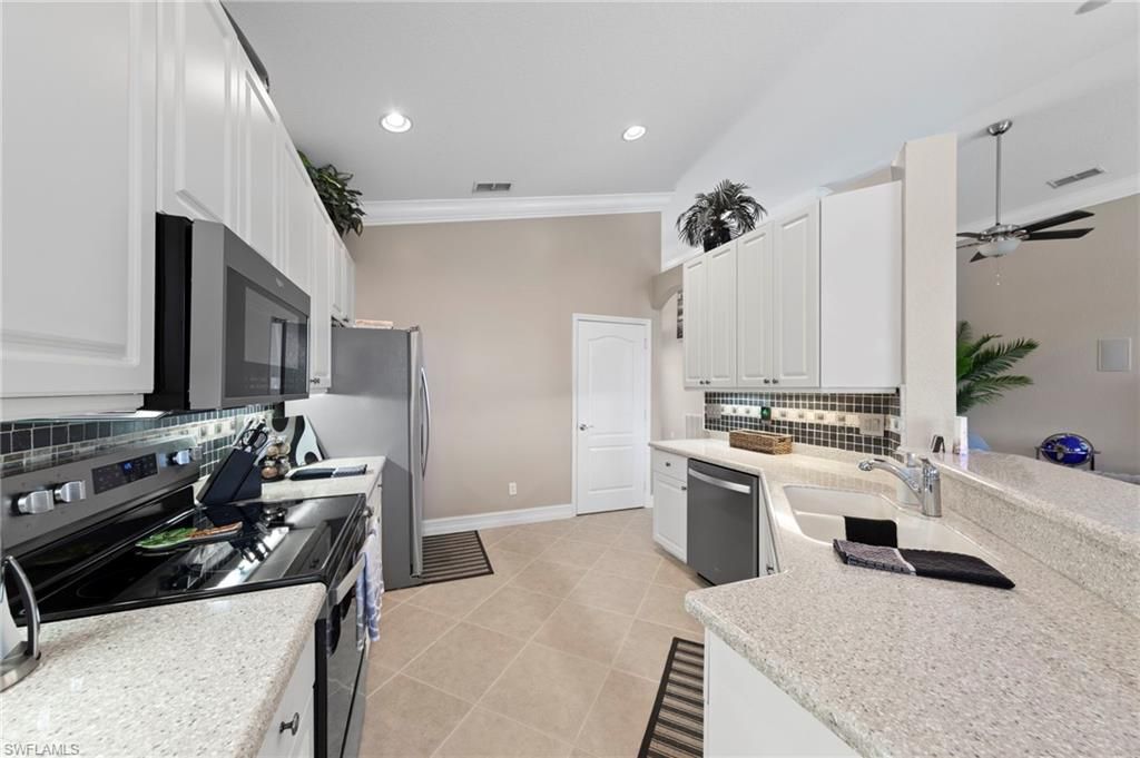 15586 Alton Dr, Fort Myers, FL 33908 Photo