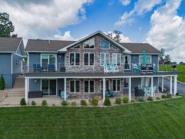 436 Sherwood Drive, Gilbertsville, KY 42044