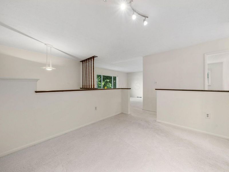 6417 S Sunbury Road, Westerville, OH 43081 Photo 12