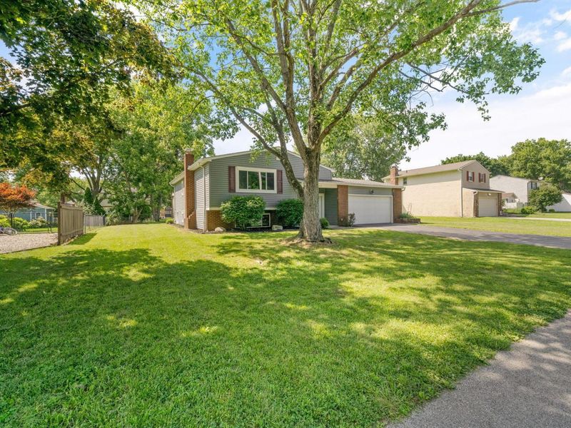 6417 S Sunbury Road, Westerville, OH 43081 Photo 5