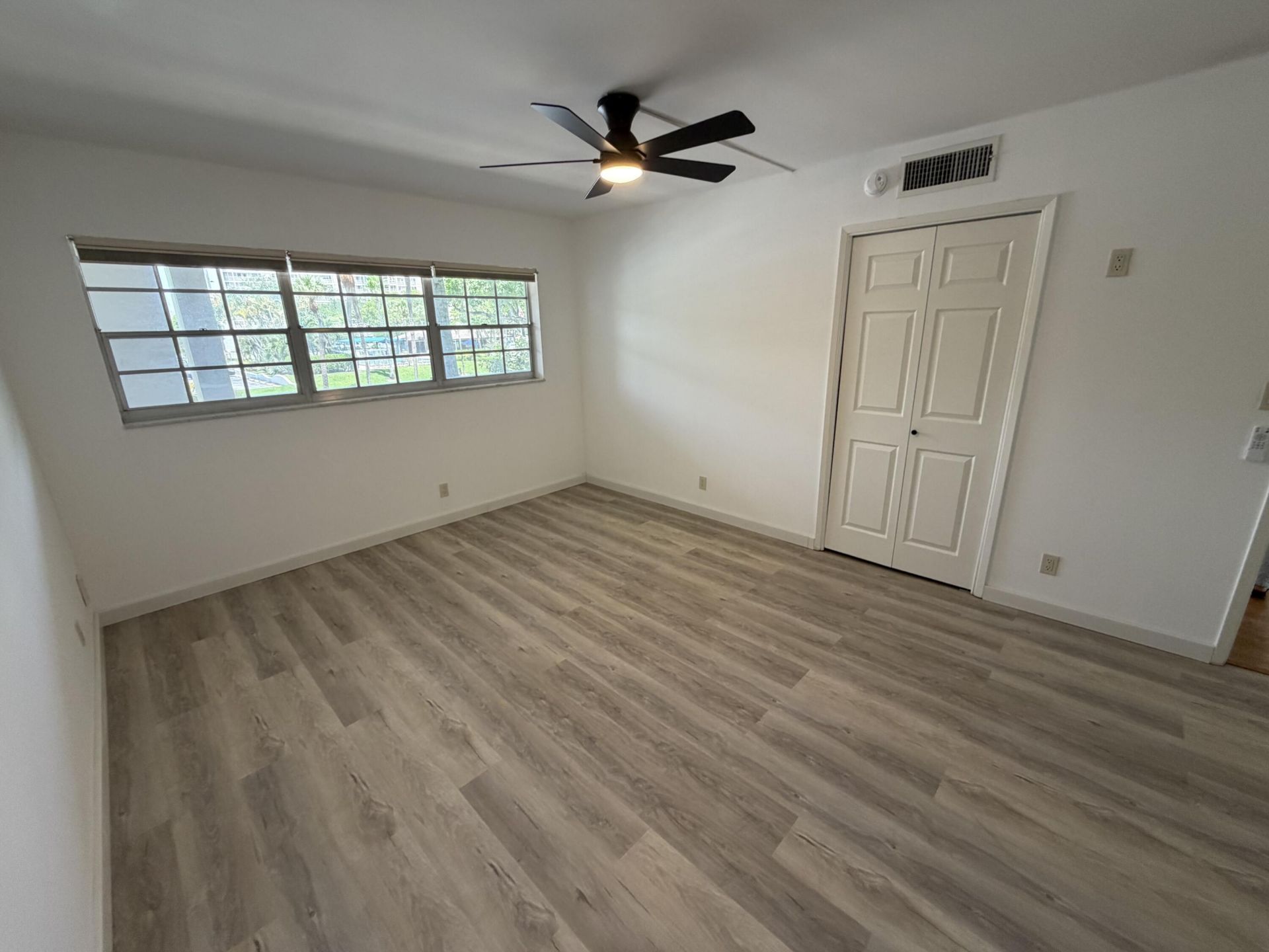 2650 S Course Drive, Unit 203, Pompano Beach, FL 33069 Photo