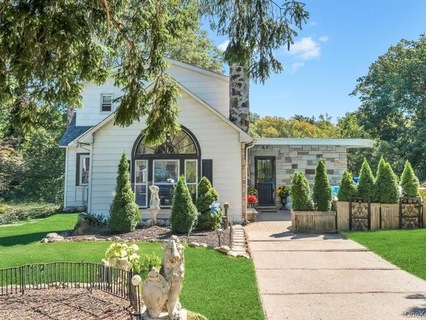 122 Dawn Road , Rocky Point, NY 11778