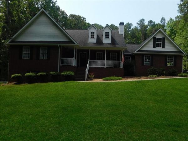 758 Hemphill Road , Stockbridge, GA 30281