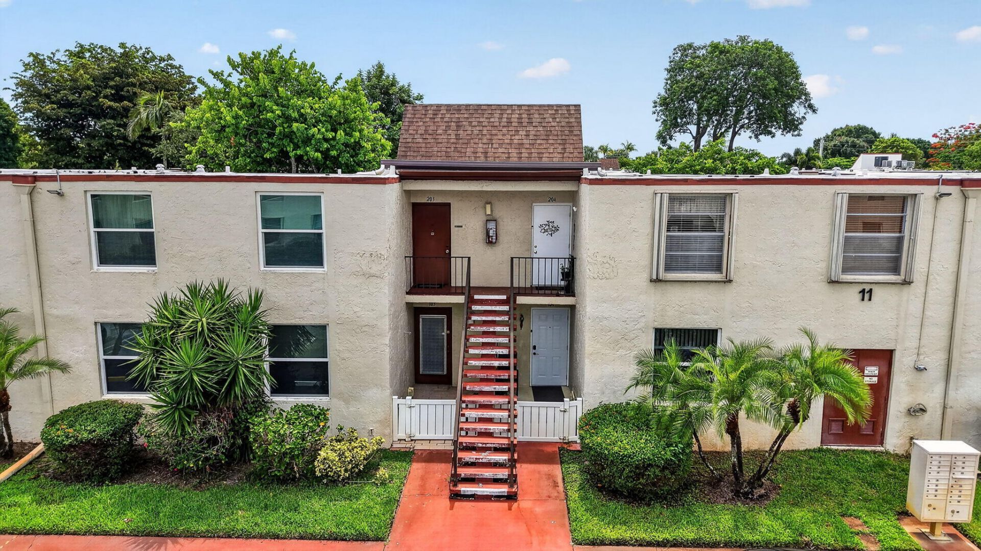 11 Willowbrook Lane, Unit 204, Delray Beach, FL 33446 Photo
