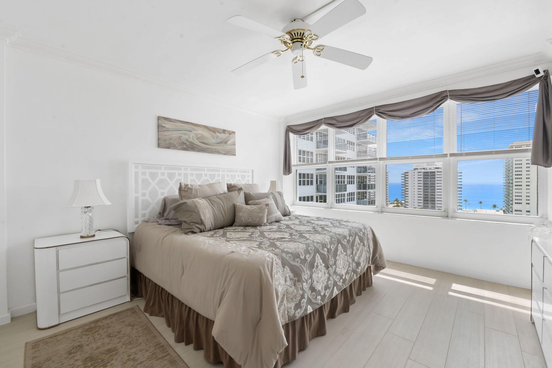 3333 NE 34th Street, Unit 1414, Fort Lauderdale, FL 33308 Photo