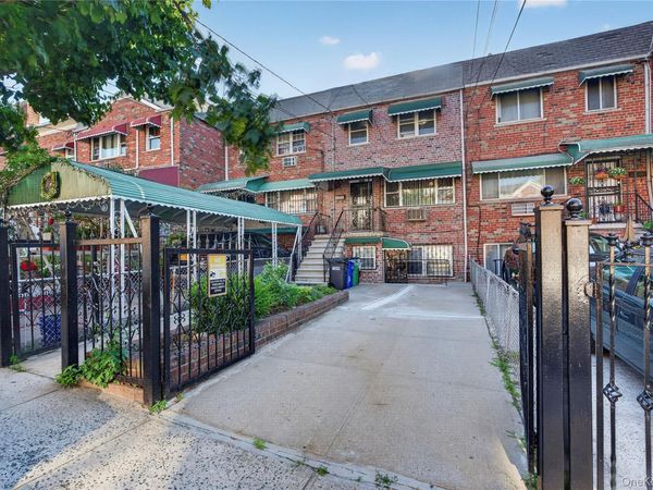 3043 Matthews Avenue, Bronx, NY 10467