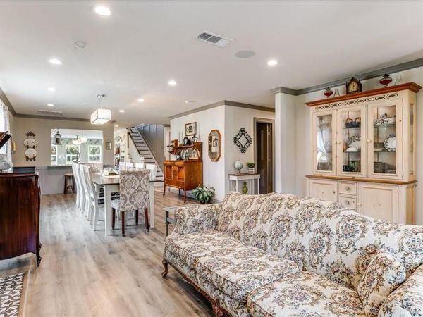 521 Bakers Branch Road, Waxahachie, TX 75167
