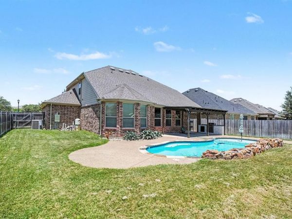 4310 Garden Path Lane, Mansfield, TX 76063