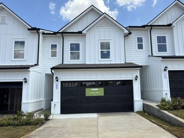 121 Yarrow Loop, Clarksville, TN 37043