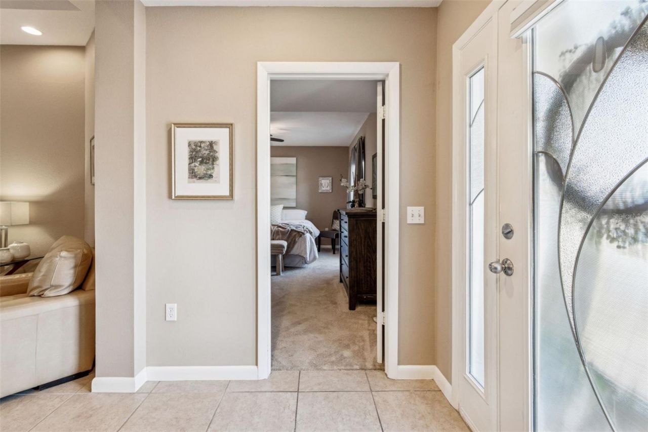 618 Whitfield Avenue, Sarasota, FL 34243 Photo