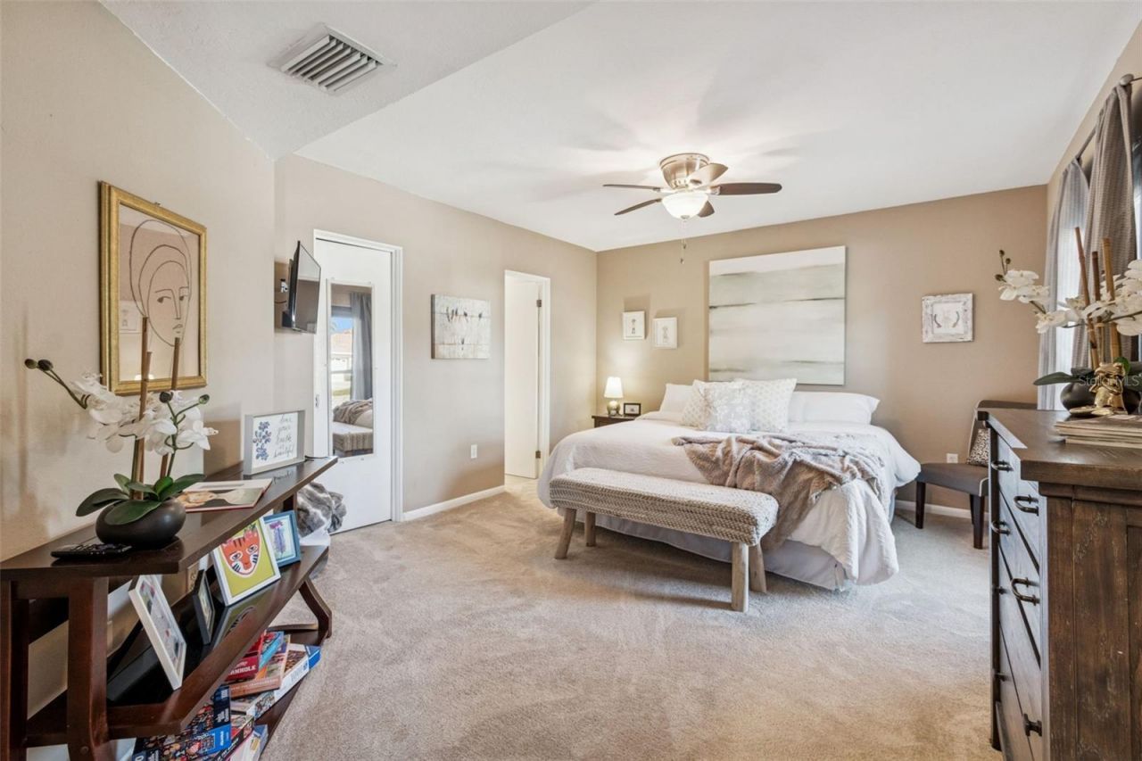 618 Whitfield Avenue, Sarasota, FL 34243 Photo