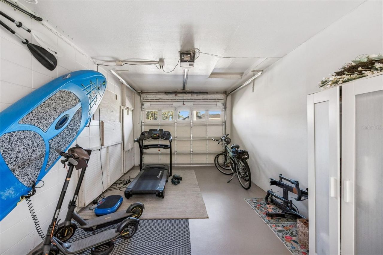618 Whitfield Avenue, Sarasota, FL 34243 Photo
