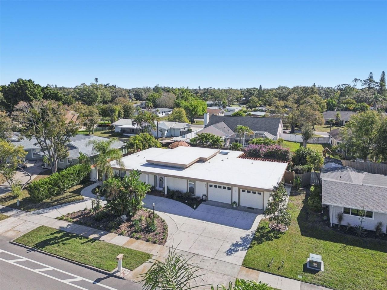 618 Whitfield Avenue, Sarasota, FL 34243 Photo