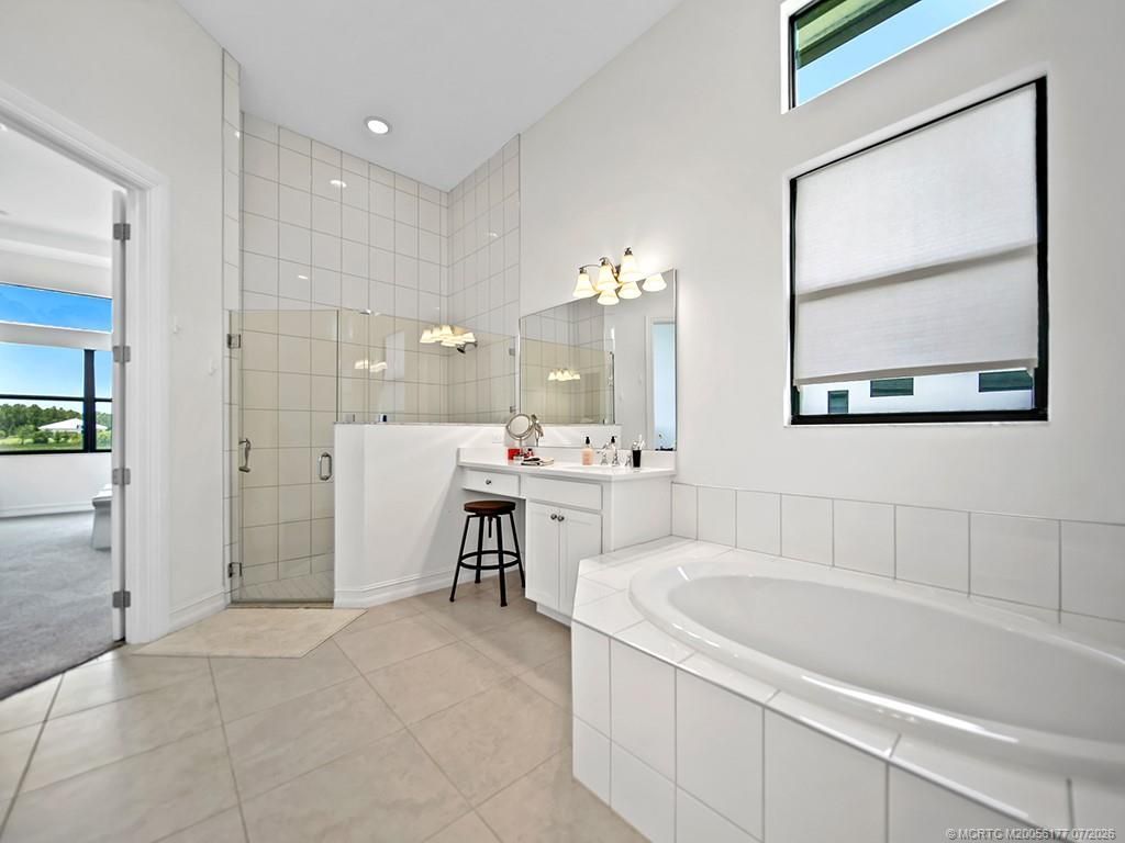 2044 SW English Garden Drive, Palm City, FL 34990 Photo