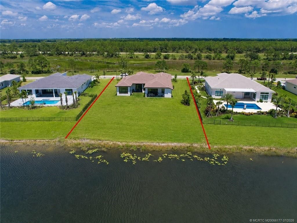 2044 SW English Garden Drive, Palm City, FL 34990 Photo