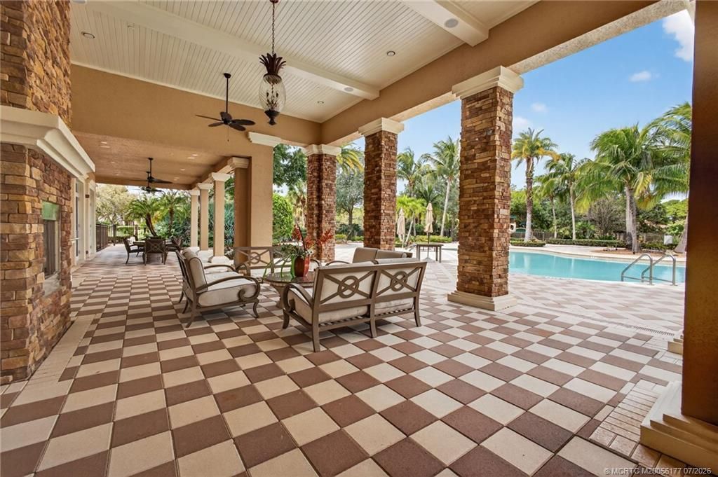 2044 SW English Garden Drive, Palm City, FL 34990 Photo