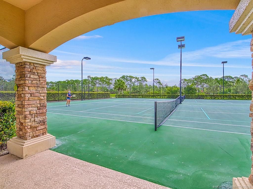 2044 SW English Garden Drive, Palm City, FL 34990 Photo