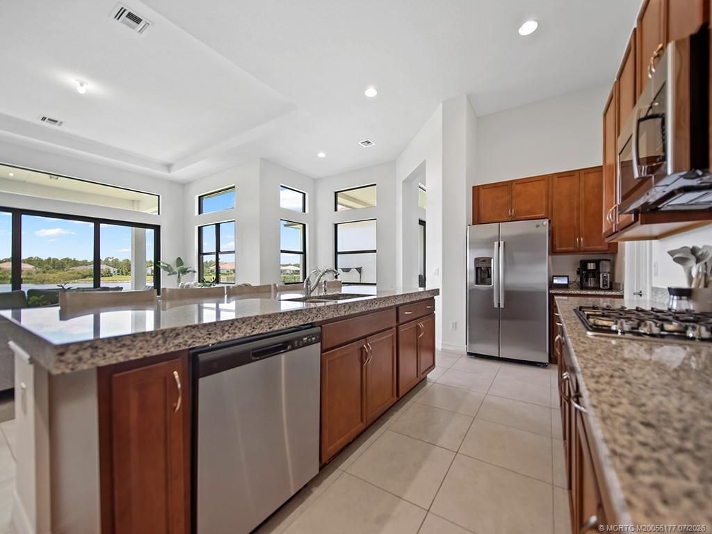 2044 SW English Garden Drive, Palm City, FL 34990 Photo